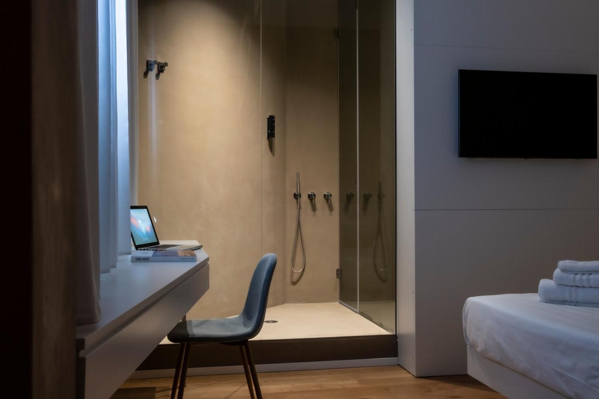 Amorgiu Luxury Suites Palermo Bagian luar foto