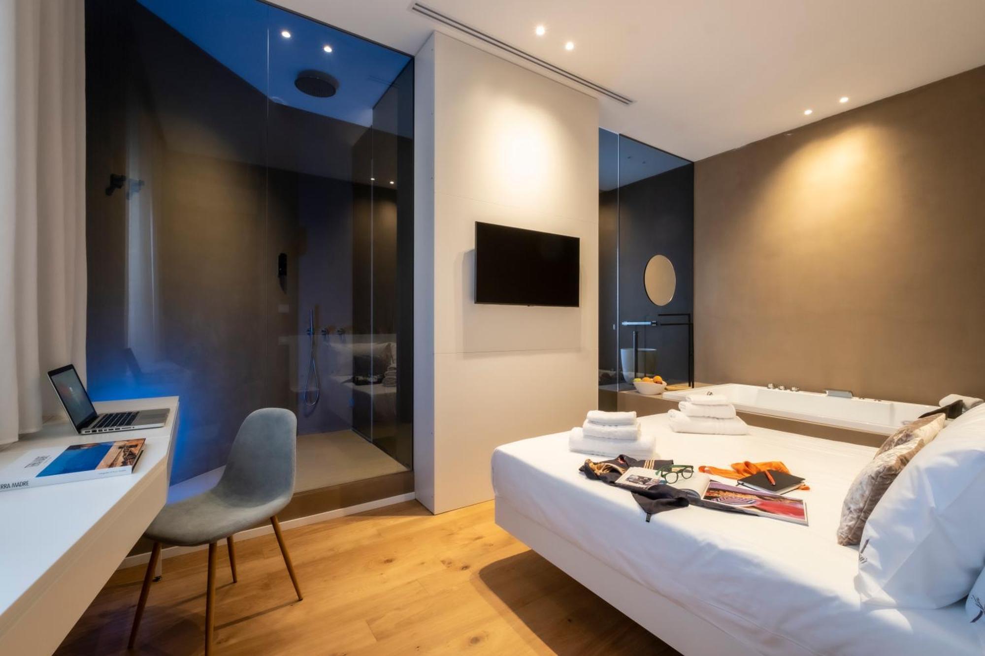 Amorgiu Luxury Suites Palermo Bagian luar foto
