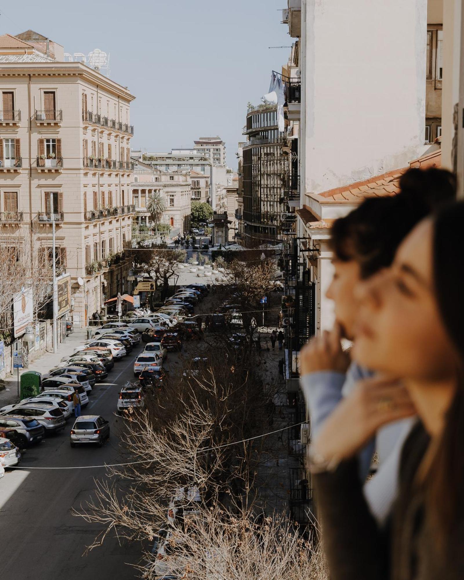 Amorgiu Luxury Suites Palermo Bagian luar foto